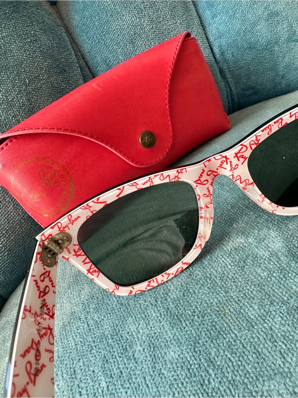 Ray-Ban Original Wayfarer Sunglasses ItalyMade RB2140 Rare Print Special Edition
